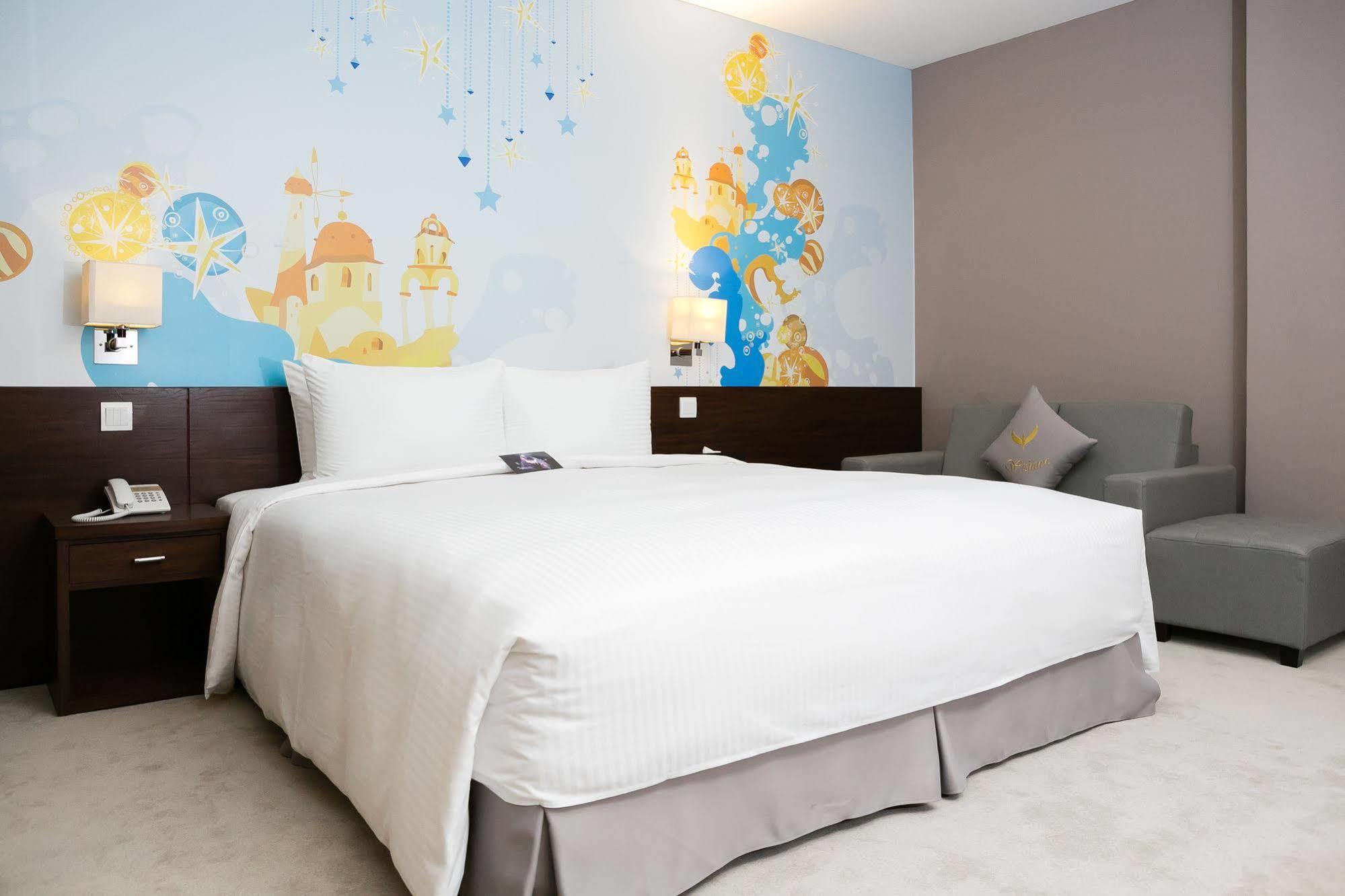 Wish Inn Hotel Kaohsiung Dış mekan fotoğraf